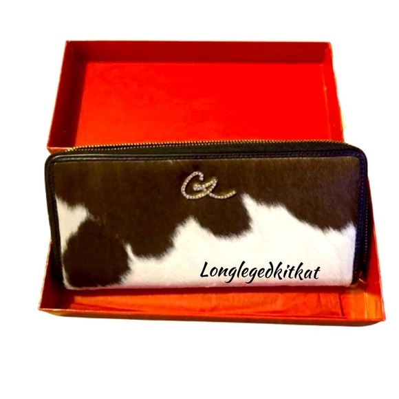‼️SOLD‼️Christian LACROIX BROWN AND WHITE FUR WALLET - Picture 4 of 5